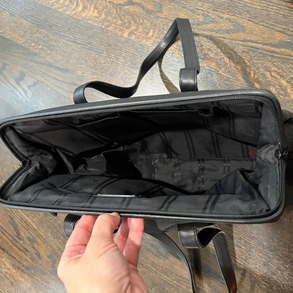 Tumi Ballistic Nylon Bag Black Leather Trim Business Shoulder Tote Utility